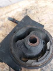 Подушка двигателя задняя TOYOTA WISH ZNE14 2 ракурс