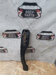 Балка TOYOTA WISH ZNE14 1ZZ 2 ракурс