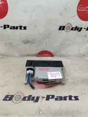 Блок управления климат-контролем Nissan BLUEBIRD SYLPHY QG10 27500 6N000 2 ракурс
