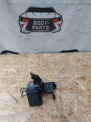 Блок abs TOYOTA ALPHARD ANH10 2AZ 1 ракурс