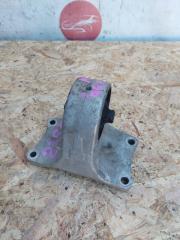 Подушка кпп NISSAN Sunny FB15 QG15 2 ракурс Подушка кпп NISSAN Sunny FB15 QG15 2 ракурс