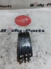 Тормозные колодки передние TOYOTA MARK II GX115 2 ракурс