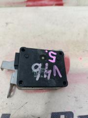 Сервопривод заслонок печки MITSUBISHI PAJERO V46 063700-2982 3 ракурс