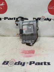 Электронный блок Nissan LEAF AZE0 EM57 283B0 3NK0B 3 ракурс