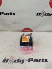 Электронный блок Nissan LEAF AZE0 98820 3NG0A 1 ракурс