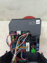 Блок предохранителей Nissan LEAF AZE0 EM57 284B7 3NE3A 3 ракурс