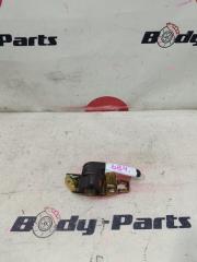 Ручка двери правая передняя TOYOTA MARK II GX90 1 ракурс Ручка двери правая передняя TOYOTA MARK II GX90 1 ракурс