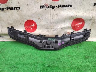 Решетка радиатора передняя HONDA FIT GE8 L15A 71121TF0Z01M1 5 ракурс