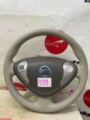 Руль с airbag NISSAN LEAF ZE0 1 ракурс