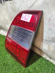 Вставка между стопов задняя TOYOTA LAND CRUISER UZJ100 2UZ-FE 60118 4 ракурс