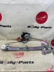 Стеклоподъемник левый передний TOYOTA CRESTA JZX93 1 ракурс