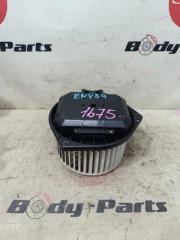 Мотор печки NISSAN CEDRIC ENY34 1 ракурс Мотор печки NISSAN CEDRIC ENY34 1 ракурс