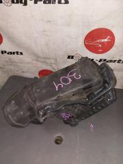 Корпус воздушного фильтра honda ELYSION RR1 3 ракурс