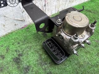 Блок abs TOYOTA IPSUM ACM21 2AZ 89541-44130 3 ракурс