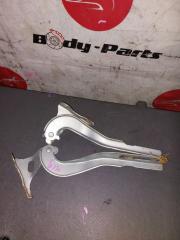 Петля капота honda AIRWAVE GJ2 3 ракурс