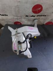 Бачок омывателя NISSAN LEAF AZE0 3 ракурс Бачок омывателя NISSAN LEAF AZE0 3 ракурс