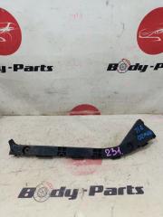 Крепление бампера левое заднее TOYOTA PRIUS NHW20 52576-47011 1 ракурс