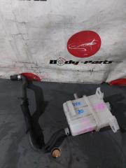 Бачок расширительный TOYOTA VOXY ZWR80 1 ракурс