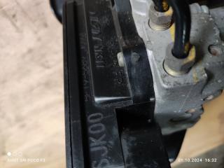 Блок abs HONDA ELYSION RR1 K24A 3 ракурс