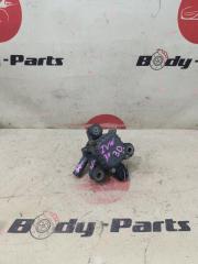 Помпа TOYOTA PRIUS zvw30 G9040-48020 1 ракурс