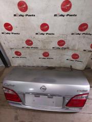 Крышка багажника NISSAN Cefiro A33 1 ракурс Крышка багажника NISSAN Cefiro A33 1 ракурс