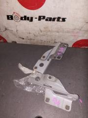 Петля капота NISSAN SUNNY FNB15 1 ракурс
