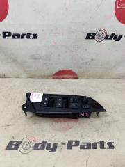 Блок упр. стеклоподьемниками TOYOTA PRIUS ZVW55 1 ракурс