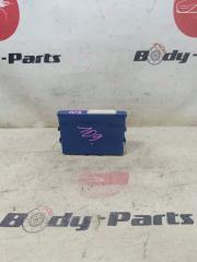 Электронный блок LEXUS IS250 gse20 89990-53040 4 ракурс
