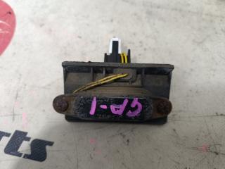 Накладка 5-й двери HONDA FIT GP1 74890-TF2-J21 3 ракурс