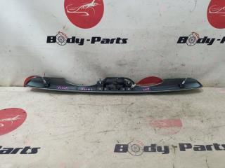 Накладка 5-й двери SUZUKI SX4 YA11S 83941-80J10 4 ракурс Накладка 5-й двери SUZUKI SX4 YA11S 83941-80J10 4 ракурс