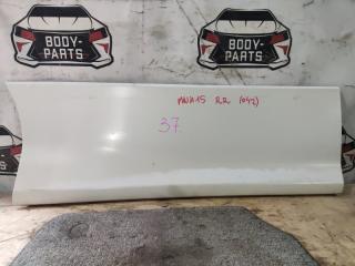 Накладка на дверь правая задняя TOYOTA ALPHARD MNH15 1 ракурс