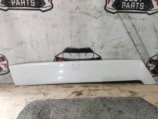Накладка на крыло левая задняя TOYOTA NOAH ZWR80 60836-28040 1 ракурс