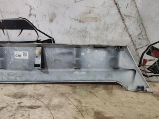 Накладка на крыло правая задняя TOYOTA NOAH ZWR80 60835-28040 4 ракурс