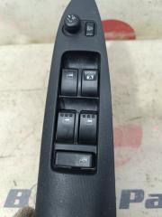 Блок упр. стеклоподьемниками DAIHATSU MOVE la100s 515427 2 ракурс