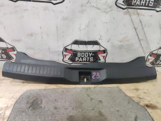 Накладка замка багажника HONDA AIRWAVE GJ2 84640-SLA-0030 1 ракурс