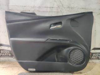 Обшивка дверей левая передняя TOYOTA PRIUS ZVW55 67616-X1B03 1 ракурс