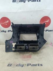 Консоль магнитофона TOYOTA NOAH ZWR80 55405-28800 4 ракурс