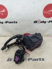 Блок предохранителей Honda n-box JF2 S07A 1 ракурс