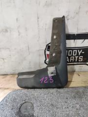 Брызговик правый передний NISSAN X-TRAIL TNT31 63854 JG000 1 ракурс