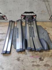 Порожек пластиковый TOYOTA CENTURY GZG50 67920-4001 1 ракурс Порожек пластиковый TOYOTA CENTURY GZG50 67920-4001 1 ракурс