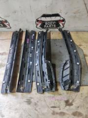 Порожек пластиковый TOYOTA CENTURY GZG50 67920-4001 2 ракурс