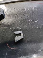 Дефендер правый задний TOYOTA VOLTZ ZZE138 75653-01020 3 ракурс
