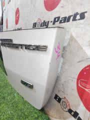 Накладка 5-й двери задняя HONDA ELYSION RR5 J35A 74891SYK00 3 ракурс
