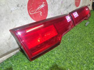 Стоп-вставка задняя NISSAN ELGRAND pne52 VQ35 8960, 8959 4 ракурс Стоп-вставка задняя NISSAN ELGRAND pne52 VQ35 8960, 8959 4 ракурс
