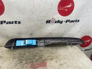 Блок упр. стеклоподьемниками правый передний NISSAN MARCH k11 25401 2U000 3 ракурс