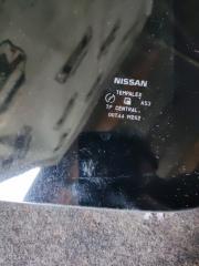 Стекло собачника левое заднее NISSAN CUBE AZ10 3 ракурс