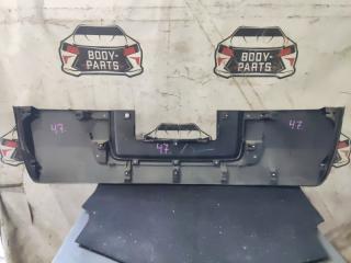 Накладка 5-й двери HONDA ELYSION RR2 74891-SYK-00 1 ракурс
