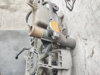 Диффузор радиатора TOYOTA VITZ KSP90 1KR 2 ракурс