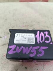 Электронный блок TOYOTA PRIUS ZVW55 8264147050 2 ракурс