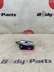 Электронный блок AUDI A4 8K 8K0905852D 4 ракурс